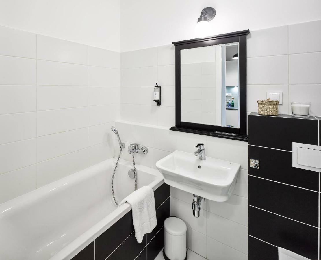 Atelier Apartamenty Praga No. 1 Warsawa Bagian luar foto